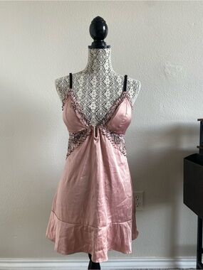 Auden Silky Pink Lace-Trim Chemise Nightgown